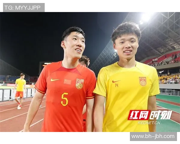 足球球星专属配饰图片库 精选明星装备与时尚潮流展示